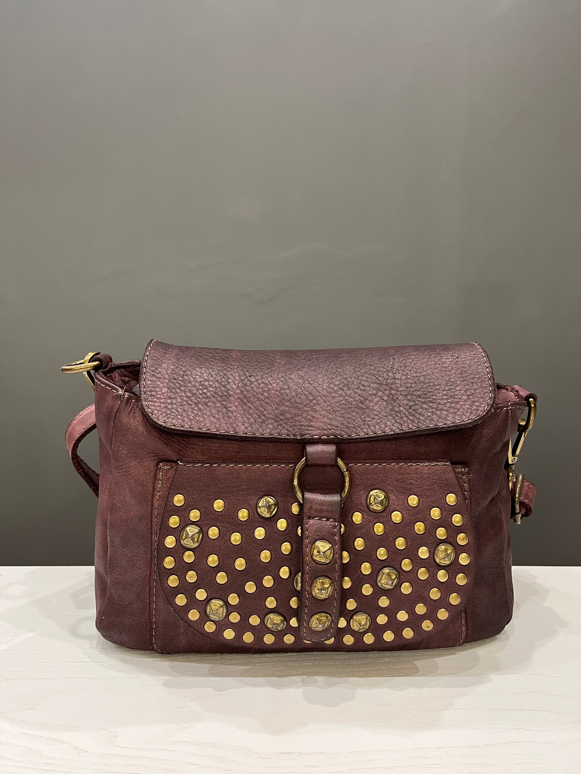 Sac à bandoulière,  Modèle CAMPO moyen, couleur chocolat 